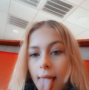 Meet your Posher, Tristin